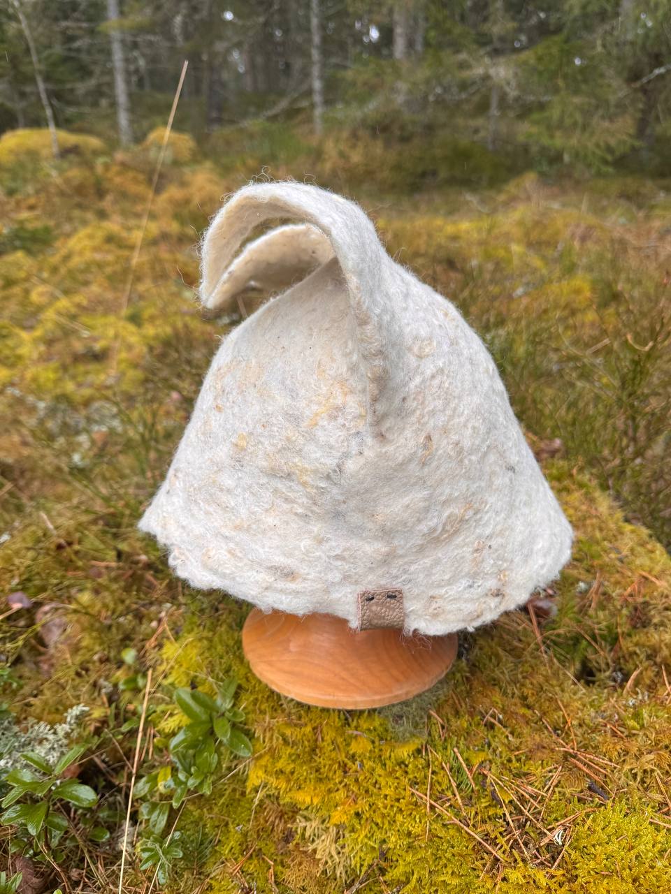 WilliWilla Pilke – handmade Finnish lambswool sauna hat