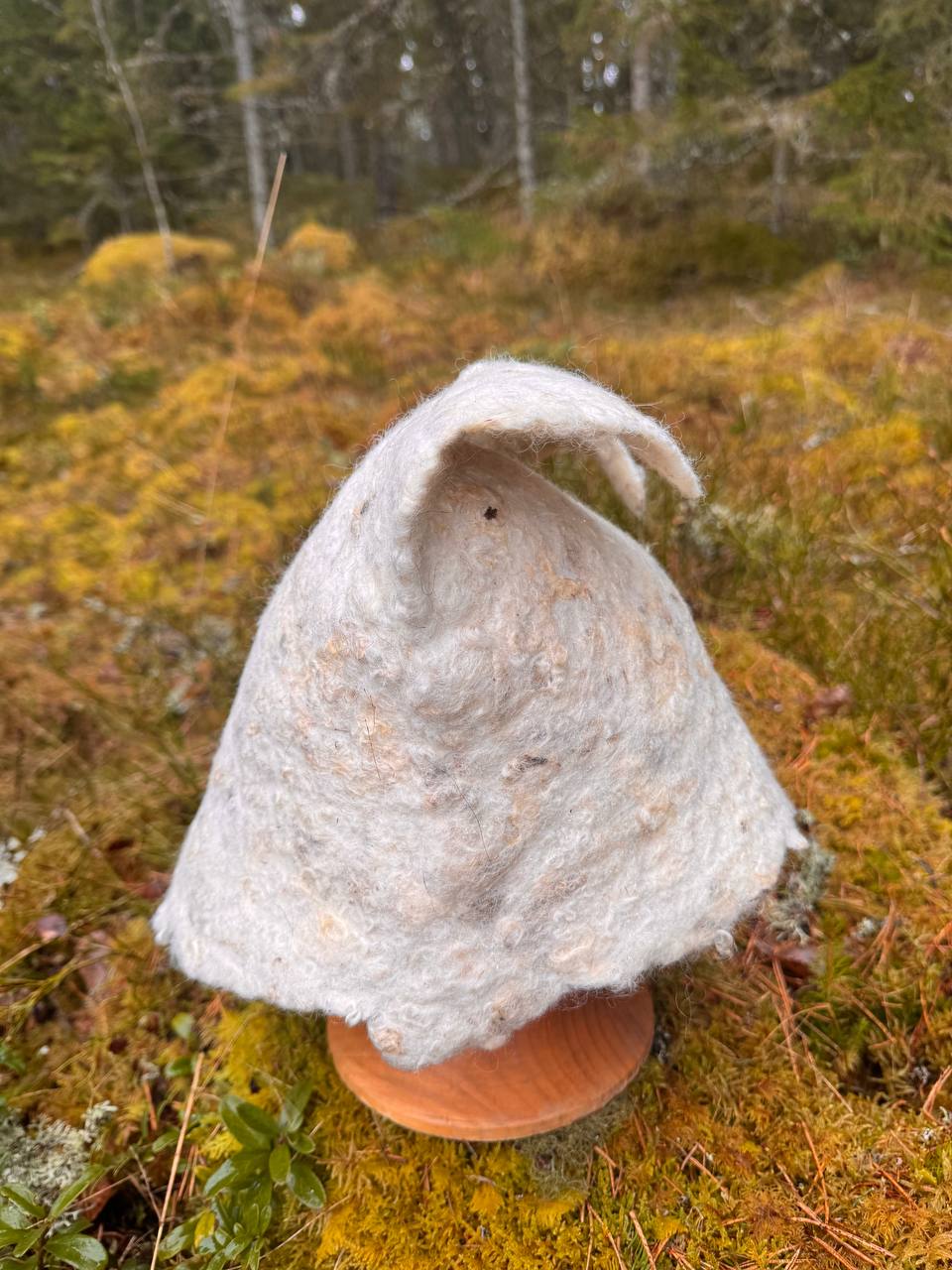 WilliWilla Pilke – handmade Finnish lambswool sauna hat