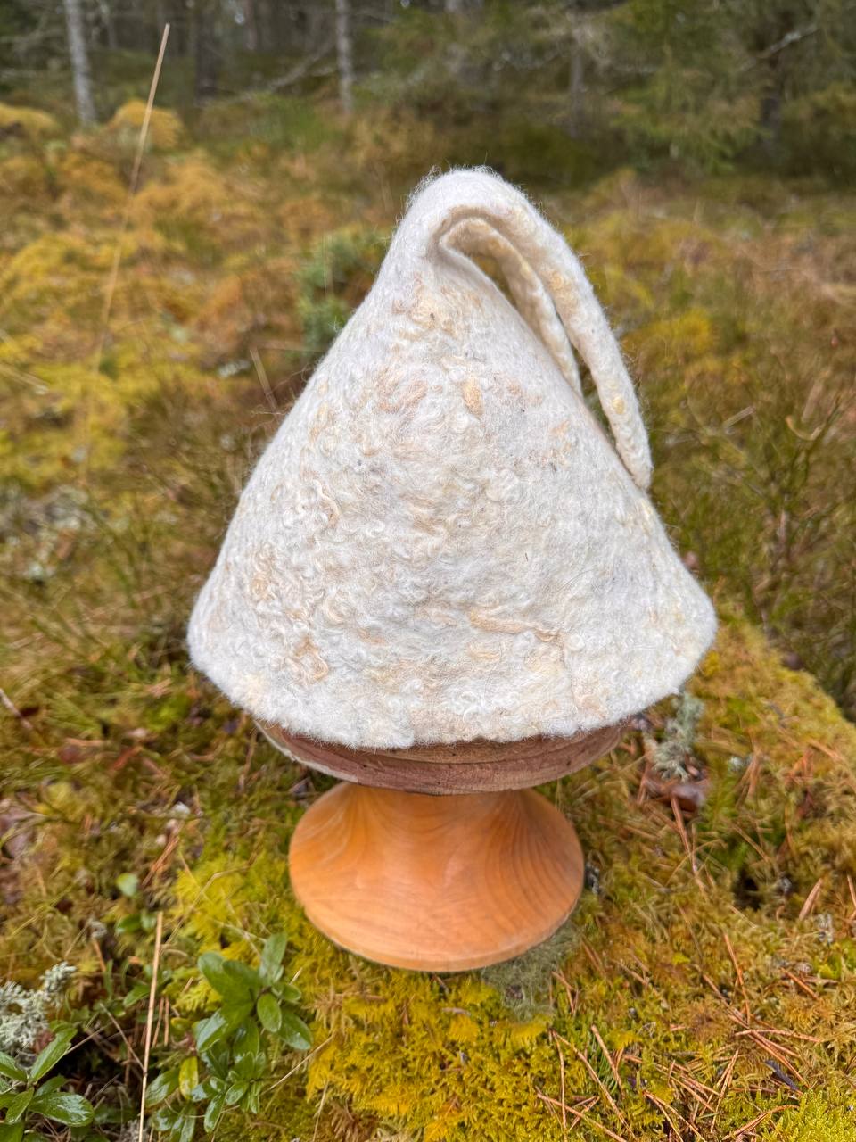 WilliWilla Korva – handmade Finnish lambswool sauna hat