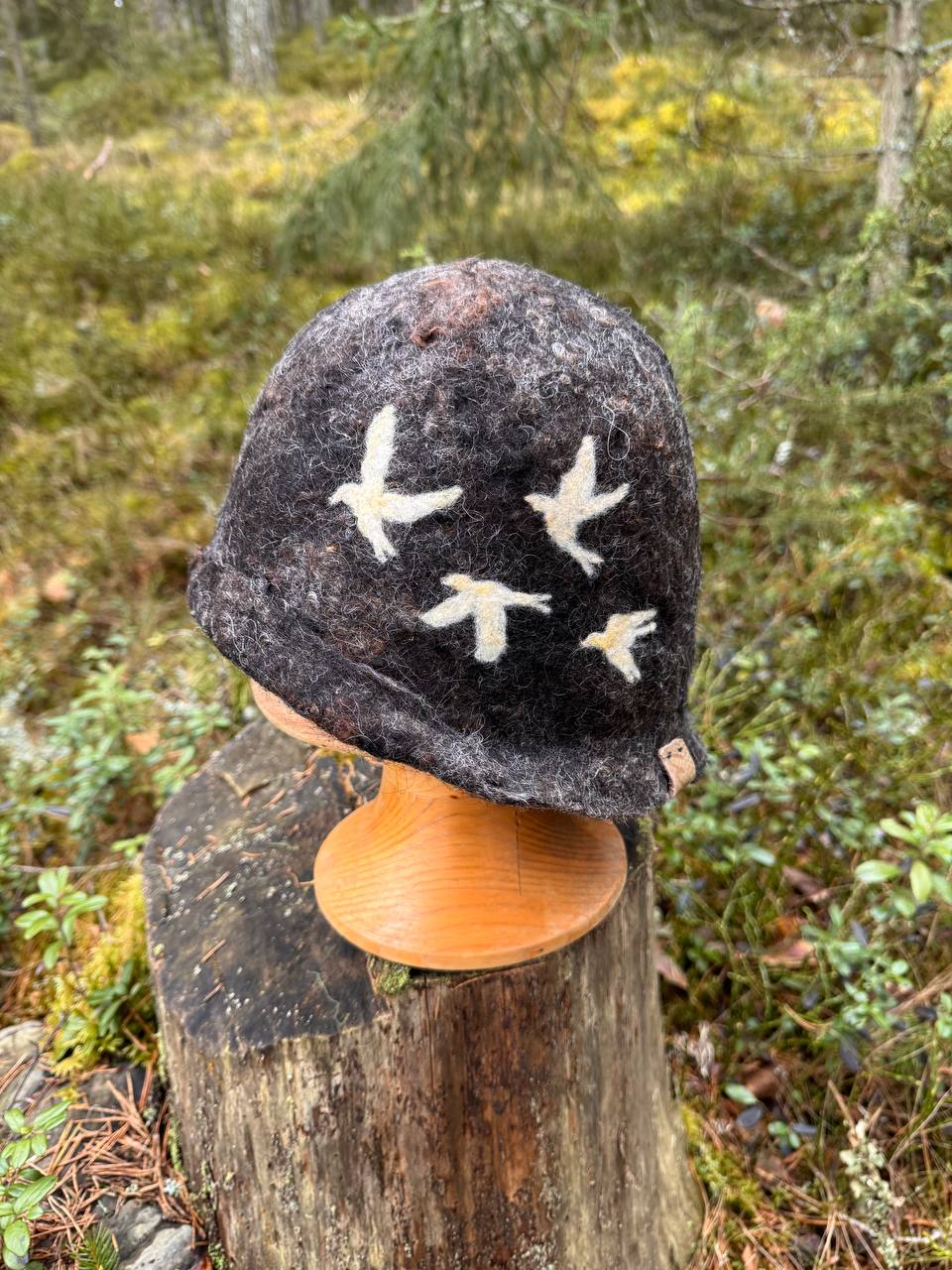 WilliWilla Parvi – handmade Finnish lambswool sauna hat