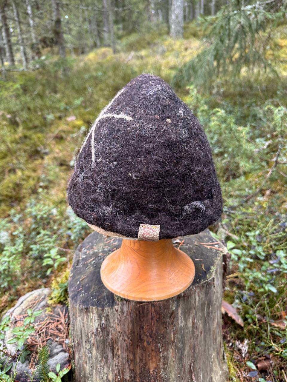 WilliWilla Pohjantähti – handmade Finnish lambswool sauna hat