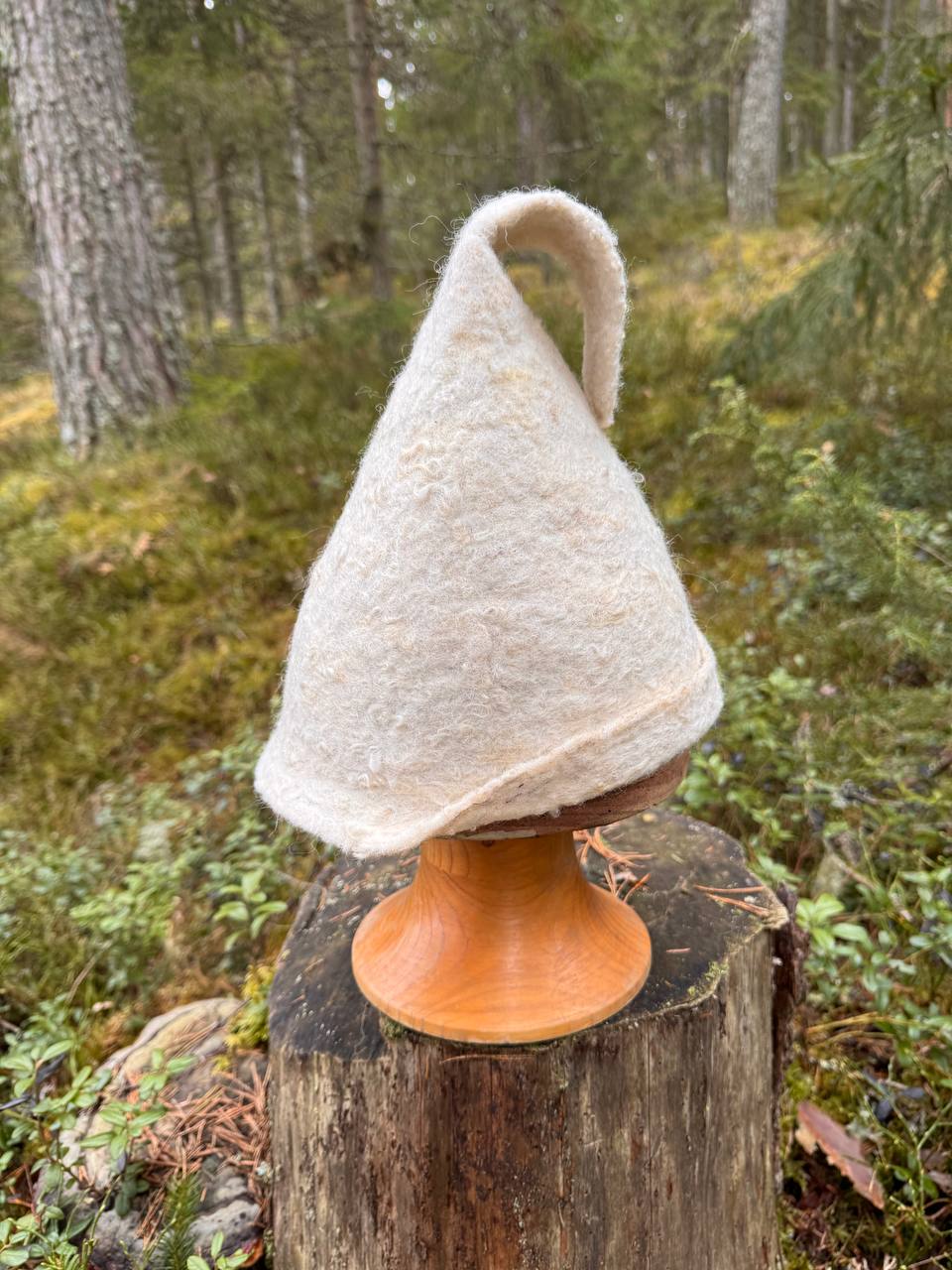 WilliWilla Käpy – handmade Finnish lambswool sauna hat