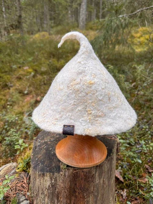 WilliWilla Antenni – handmade Finnish lambswool sauna hat