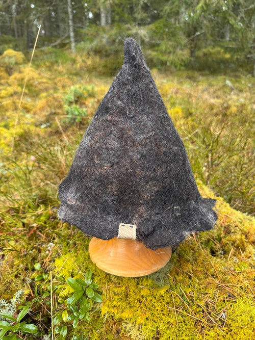 WilliWilla Hämä – handmade Finnish lambswool sauna hat