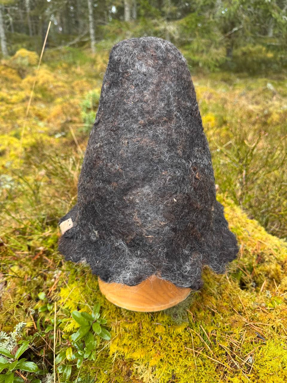 WilliWilla Hämä – handmade Finnish lambswool sauna hat