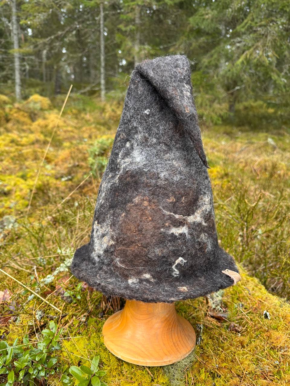 WilliWilla Marmori – handmade Finnish lambswool sauna hat